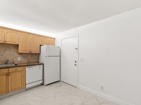 22615 SW 66th Avenue 310, Boca Raton FL 33428