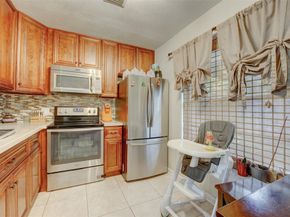 1208 SW 2nd Ct, Fort Lauderdale FL 33312