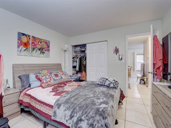 1208 SW 2nd Ct, Fort Lauderdale FL 33312