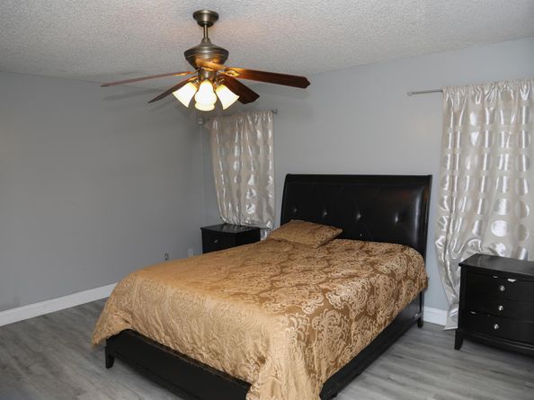 1301 SW 75th Avenue, North Lauderdale FL 33068