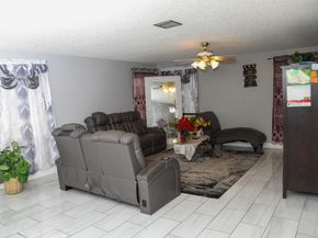 1301 SW 75th Avenue, North Lauderdale FL 33068
