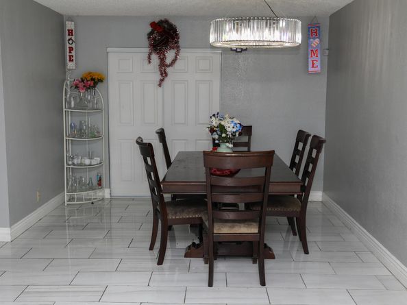 1301 SW 75th Avenue, North Lauderdale FL 33068