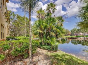 150 Jacaranda Country Club Dr 200, Plantation FL 33324