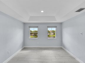 150 Jacaranda Country Club Dr 200, Plantation FL 33324