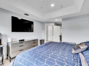 150 Jacaranda Country Club Dr 200, Plantation FL 33324