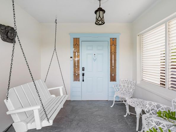 442 28th St Street, West Palm Beach FL 33407