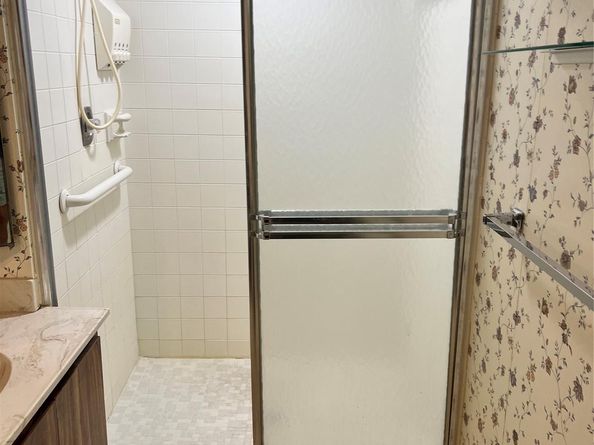 9101 SW 19th Pl B, Davie FL 33324