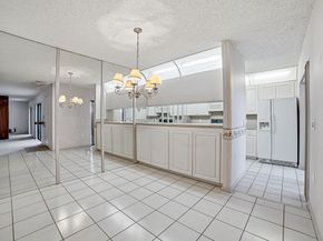 9101 SW 19th Pl B, Davie FL 33324