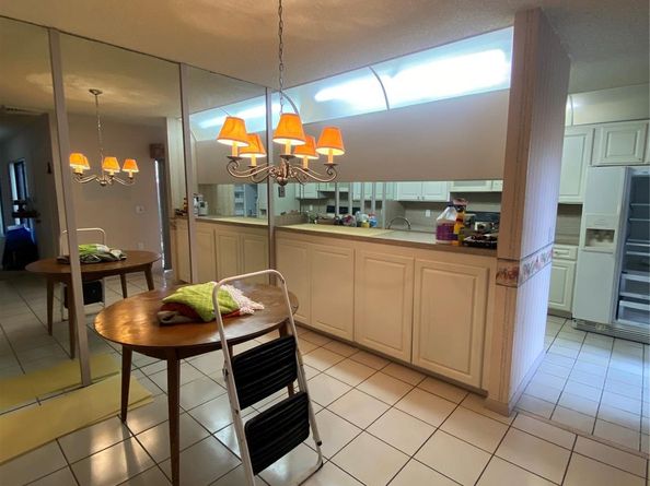 9101 SW 19th Pl B, Davie FL 33324