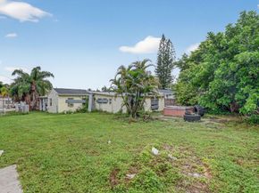 1079 Highview Road, Lake Worth FL 33462