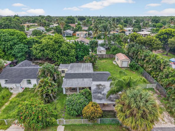 1079 Highview Road, Lake Worth FL 33462