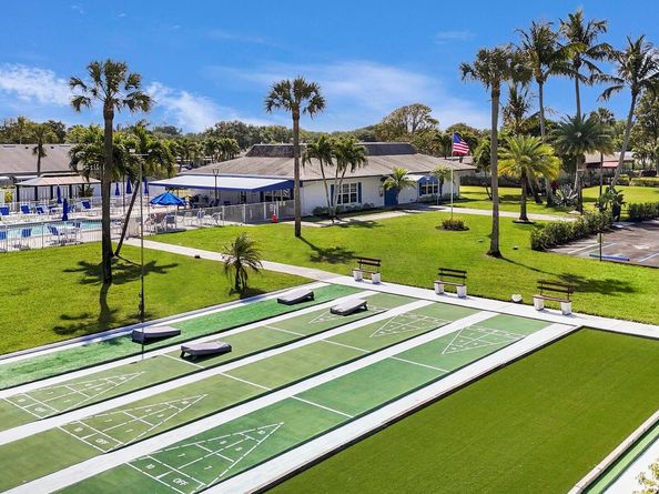 1382 High Point Way NE C, Delray Beach FL 33445