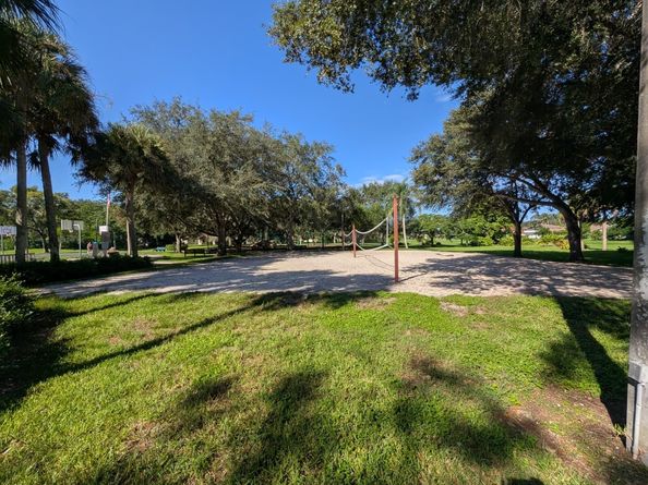 2502 Ambassador Avenue, Cooper City FL 33026