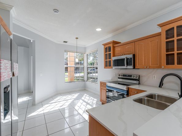 2502 Ambassador Avenue, Cooper City FL 33026