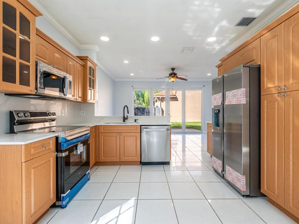 2502 Ambassador Avenue, Cooper City FL 33026