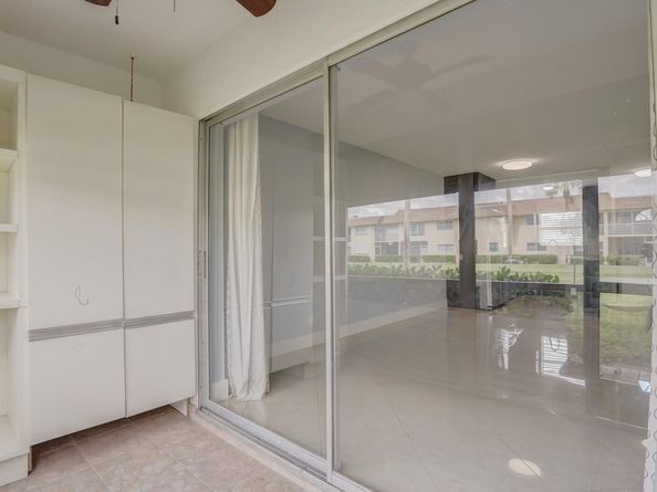 9851 Sandalfoot Boulevard 207, Boca Raton FL 33428