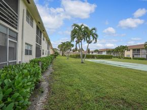9851 Sandalfoot Boulevard 207, Boca Raton FL 33428