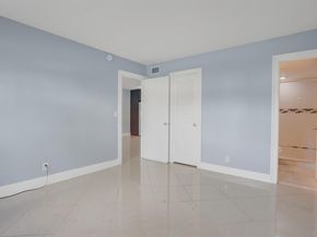 9851 Sandalfoot Boulevard 207, Boca Raton FL 33428