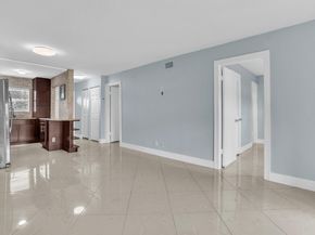 9851 Sandalfoot Boulevard 207, Boca Raton FL 33428