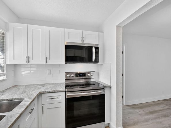 1373 W 30th Street, Riviera Beach FL 33404
