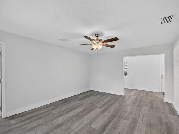 1373 W 30th Street, Riviera Beach FL 33404