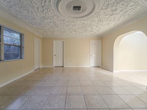 3341 NW 7th St, Lauderhill FL 33311