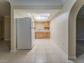 3341 NW 7th St, Lauderhill FL 33311