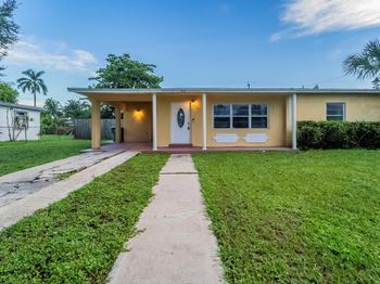 3341 NW 7th St