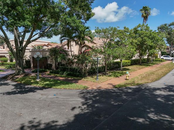 2851 Deer Creek Via Venezia, Deerfield Beach FL 33442