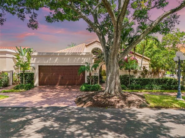 2851 Deer Creek Via Venezia, Deerfield Beach FL 33442