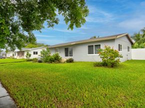 71 NE 206th Terrace, Miami Gardens FL 33179
