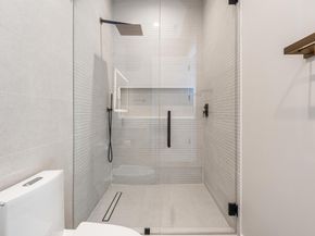 921 NE 17th Ter A, Fort Lauderdale FL 33304