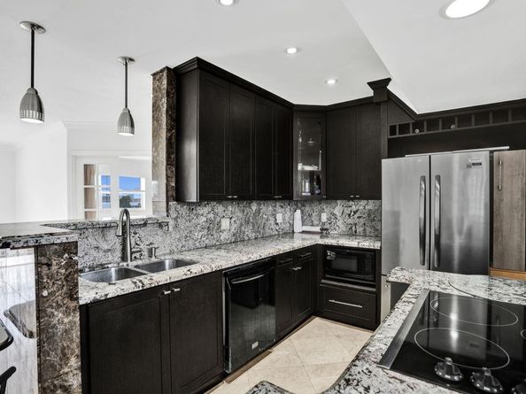 3770 NE 171st St 505, North Miami Beach FL 33160
