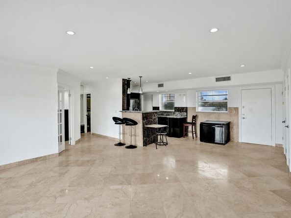 3770 NE 171st St 505, North Miami Beach FL 33160