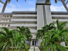 3770 NE 171st St 505, North Miami Beach FL 33160