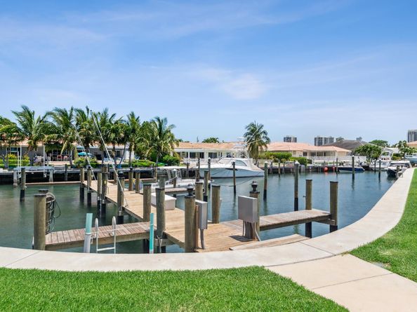 1050 Sugar Sands Boulevard 174, Riviera Beach FL 33404