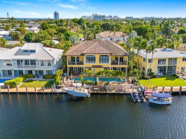 2637 NE 28th Ct, Lighthouse Point FL 33064