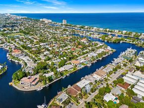 2637 NE 28th Ct, Lighthouse Point FL 33064
