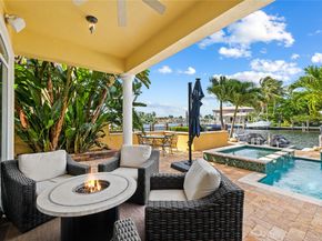 2637 NE 28th Ct, Lighthouse Point FL 33064