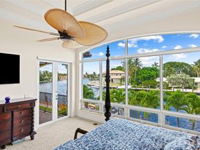 2637 NE 28th Ct, Lighthouse Point FL 33064