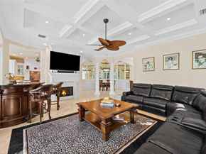 2637 NE 28th Ct, Lighthouse Point FL 33064