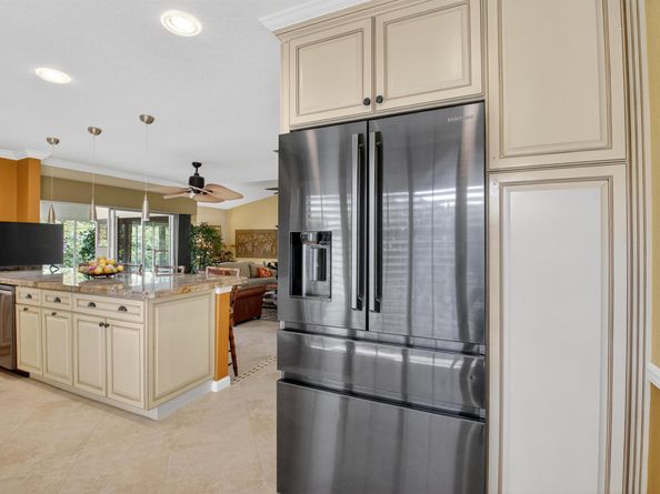 5527 Cameo Drive N, Boca Raton FL 33433