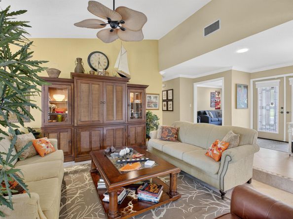 5527 Cameo Drive N, Boca Raton FL 33433