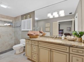 5527 Cameo Drive N, Boca Raton FL 33433