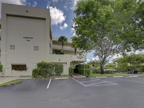 3186 Via Poinciana 203 203, Lake Worth FL 33467