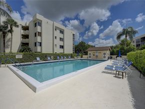 3186 Via Poinciana 203 203, Lake Worth FL 33467