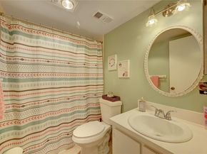 3186 Via Poinciana 203 203, Lake Worth FL 33467