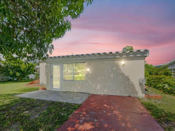 17570 NE 19th Avenue, North Miami Beach FL 33162