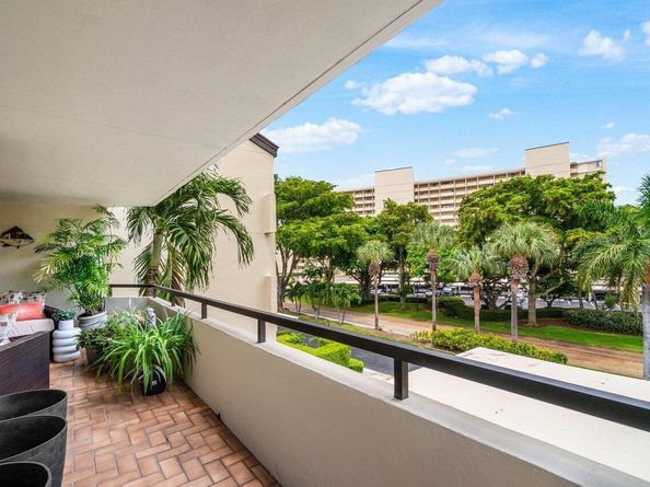 1141 Marine Way E H3l, North Palm Beach FL 33408