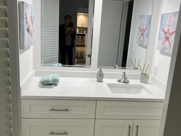 7370 Orangewood Lane 204, Boca Raton FL 33433